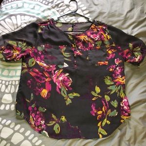 Women’s top xl